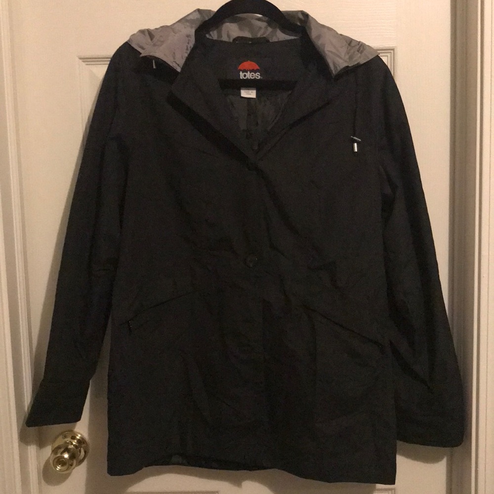 Totes Small Black Raincoat